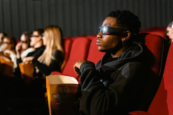 L'influence des médias sur le phénomène du terrorisme : Analyse et enjeux